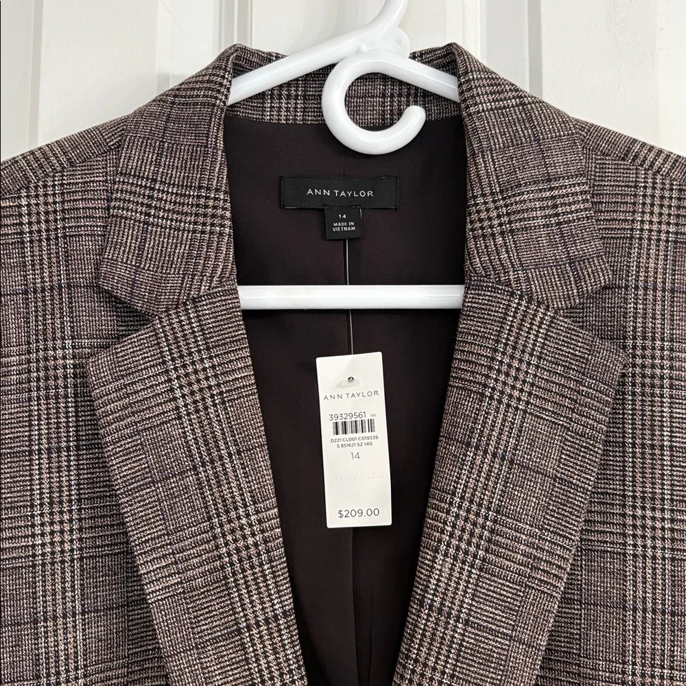 Ann Taylor Brown Plaid One Button Blazer - Picture 2 of 11